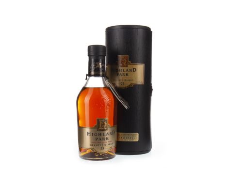 HIGHLAND PARK 25 YEARS OLD Single Malt Scotch Whisky 700ml, 53.5% volume, in wooden container.