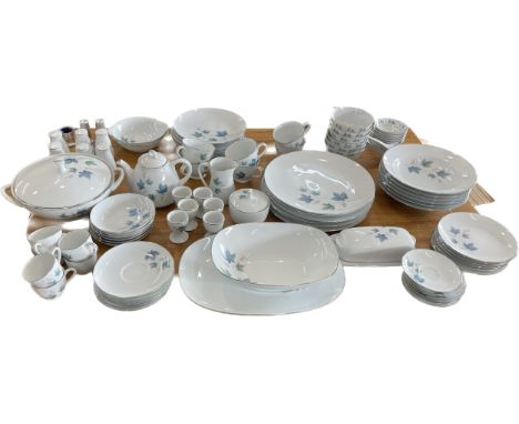 Vintage RC Japan 618 dinner and tea service