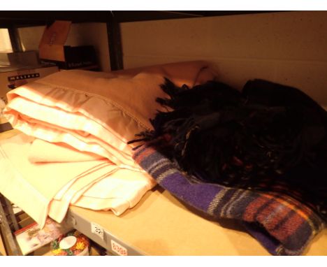 Shelf of blankets 