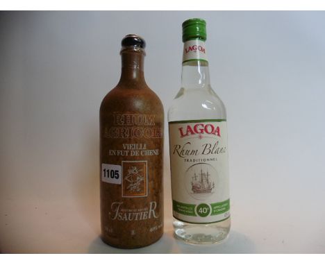 2 bottles Rhum, 1x Lagoa Traditionnel Rhum Blanc 70cl 40% & 1x Rhum Agricole Vieilli en fut de Chene in ceramic bottle 70cl 4