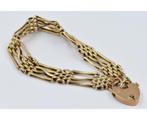 9ct Gold gate bracelet with padlock clasp, 13.5g 