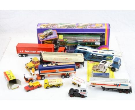 Boxed Siku 3418 1:55 BP Tanker plus 5 x diecast commercial models to include Winross, Matchbox Superkings, Corgitronics and C