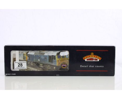 Boxed Bachmann OO gauge Blue Riband 32401 Class 25/3 Diesel BR Blue 25 279 locomotive
