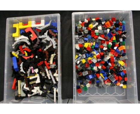 Lego - Approx 1.7kg Loose mixed arches and slopes some inverted. Basic, Castle, Harry Potter etc. In overall very good clean 