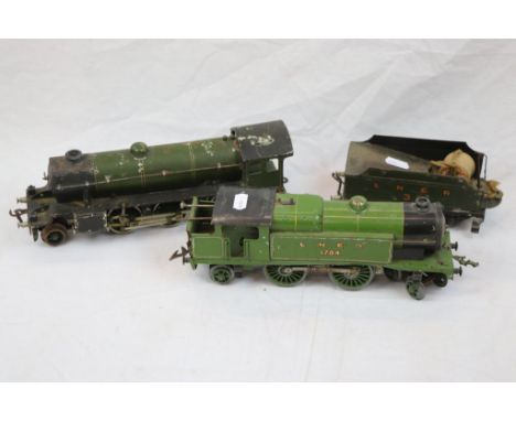 Two tin plate O gauge locomotives to include Bassett Lowke LNER 2-6-0 with tender and key and Hornby LNER 4-4-2 loco in green