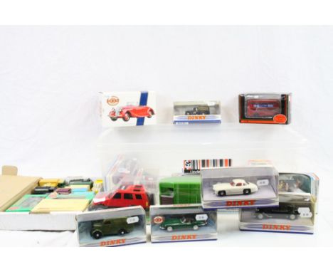 14 Boxed diecast models to include 10x Matchbox Dinky Collection, Corgi 1902 State London etc 