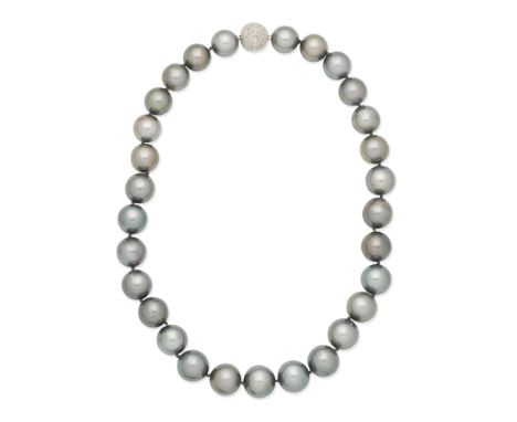 CULTURED PEARL NECKLACE WITH DIAMOND-SET CLASPThe single row of 14.0-16.0mm cultured pearls of grey tint, on a single-cut dia
