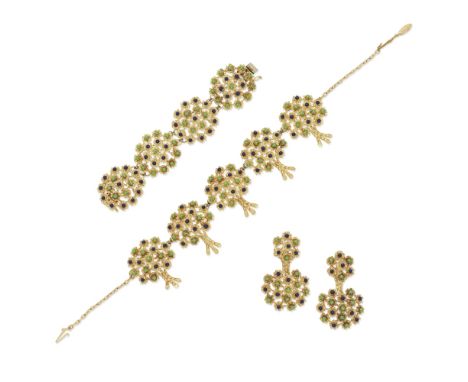 ENAMEL NECKLACE, BRACELET AND EARRING SUITEThe necklace  designed as five openwork floral bouquets, decorated with blue and g