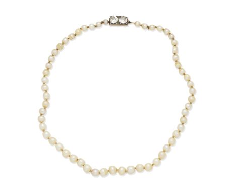 PEARL NECKLACE WITH DIAMOND CLASPThe graduating row of 4.5-7.0mm pearls, on a clasp set with two old brilliant-cut diamonds, 
