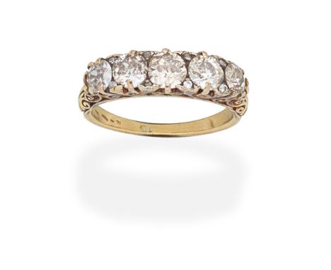 DIAMOND FIVE-STONE RINGSet with graduated old brilliant-cut diamonds, diamonds approx. 1.60cts total,  ring size approx. N (h