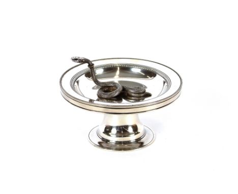 Giacinto Melillo Napoli, a very fine Sterling silver tazza, with coiled snake decoration in the classical style, signed on pl