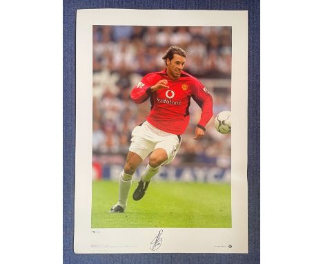 Football Ruud Van Nistelrooy signed 23x17 Legends Series Bib Blue Tube Print pictured in action for Manchester United in 2003