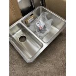 Essentials 1.5 bowl RH sink, model E25UM5502R