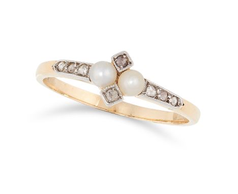 AN ANTIQUE PEARL AND DIAMOND RING in yellow gold, in quatrefoil motif, set with two pearls accented by rose cut diamonds, wit