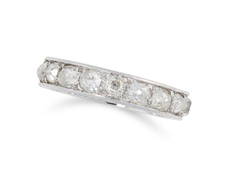 AN ANTIQUE DIAMOND FULL ETERNITY RING, CIRCA 1930 set with old cut diamonds totalling 2.0 carats, with engraved scrolling dec