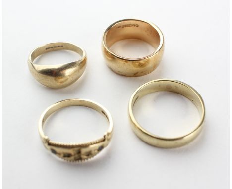 A collection of four rings to include a single stone diamond wedding ring, a half hoop ring with sapphires (pearls are missin