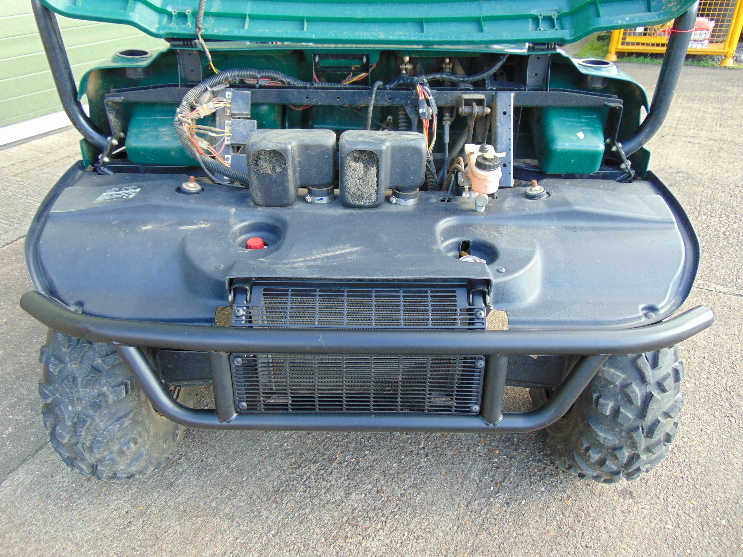 You are bidding on a 2003 Polaris Ranger 500 4x4 Petrol Utility Vehicle
