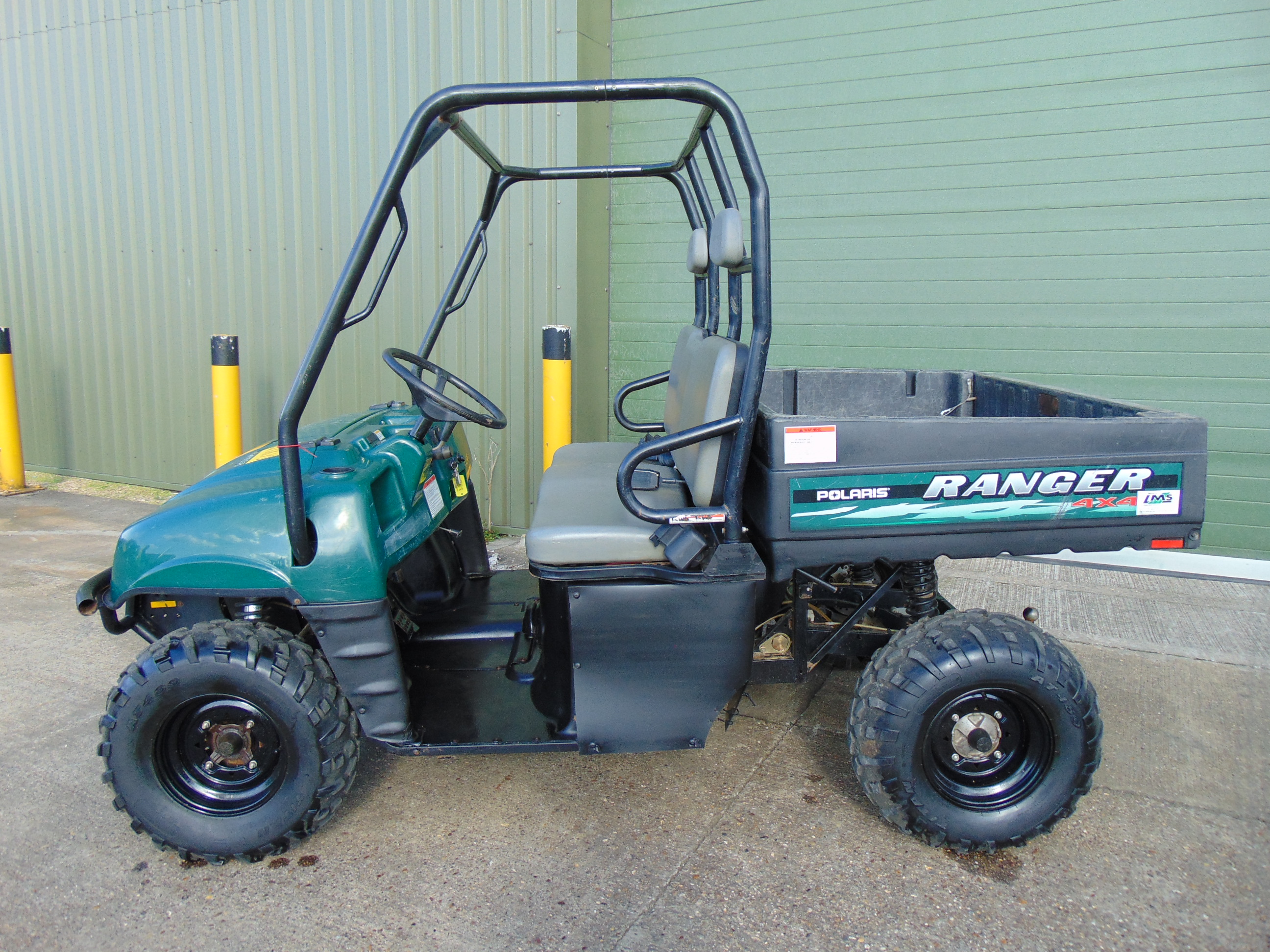 You are bidding on a 2003 Polaris Ranger 500 4x4 Petrol Utility Vehicle ...