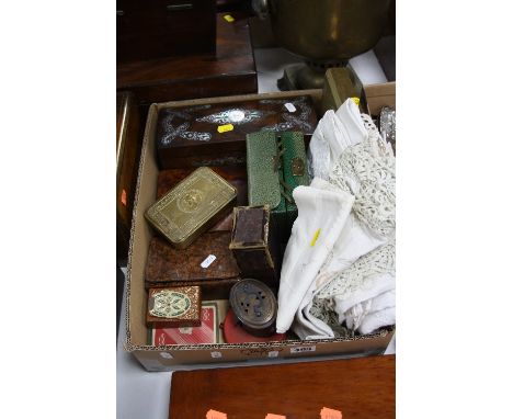 A BOX OF SUNDRIES, to include brass 'Christmas 1914' tin containing 'bullet' pencil, lighter, 1915 card etc, a mother of pear