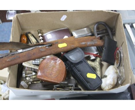 A SMALL BOX OF SUNDRIES, hip flask, pen knives etc