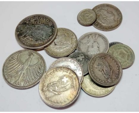 Foreign silver coins approx 83 g.