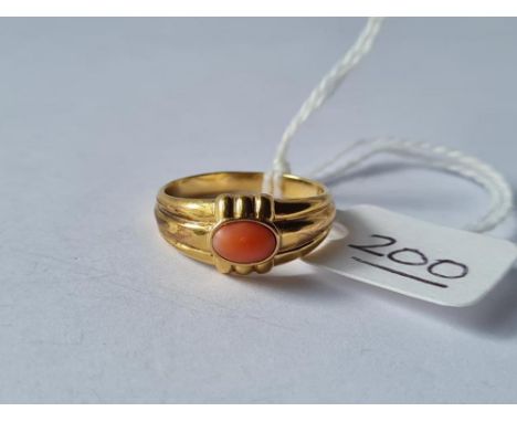 A silver gilt coral ring - size L - 2.2gms