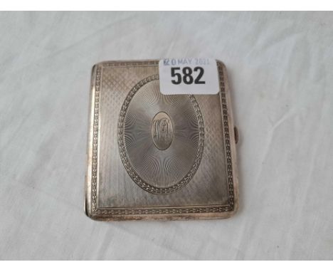 A good quality cigarette case engine turned import mark London 1924 by HCF 95 gms 