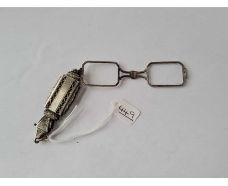 A 1920 silver lorgnette 