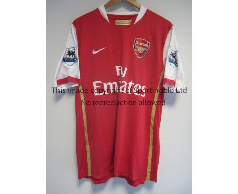 ROBIN VAN PERSIE / ARSENAL / SHIRT      Player issue red short sleeve shirt with Barclays Premiership arm flashes 2006 - 2008