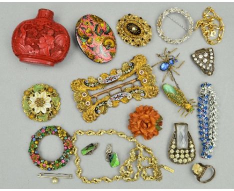 A MIXED LOT OF COSTUME JEWELLERY, to include a Continental enamel buckle, a cinnabar scent botle (lid deficient), a Chinese r