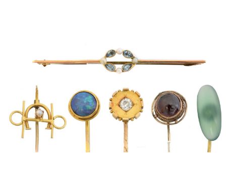 A selection of jewellery,  A selection of jewellery, to include an aquamarine and seed pearl bar brooch, an old cut diamond s