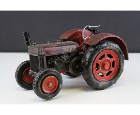 Tin plate John Deere tractor