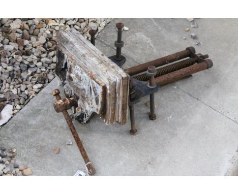 Vintage ' Woden ' Bench Vice
