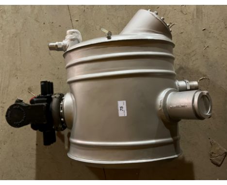 A De Havilland fuel tank fitted with pump "Serial No. DHB/R/BGB/DHB6", dated "22-1-81", bearing metal tag inscribed "BGB/DHB-