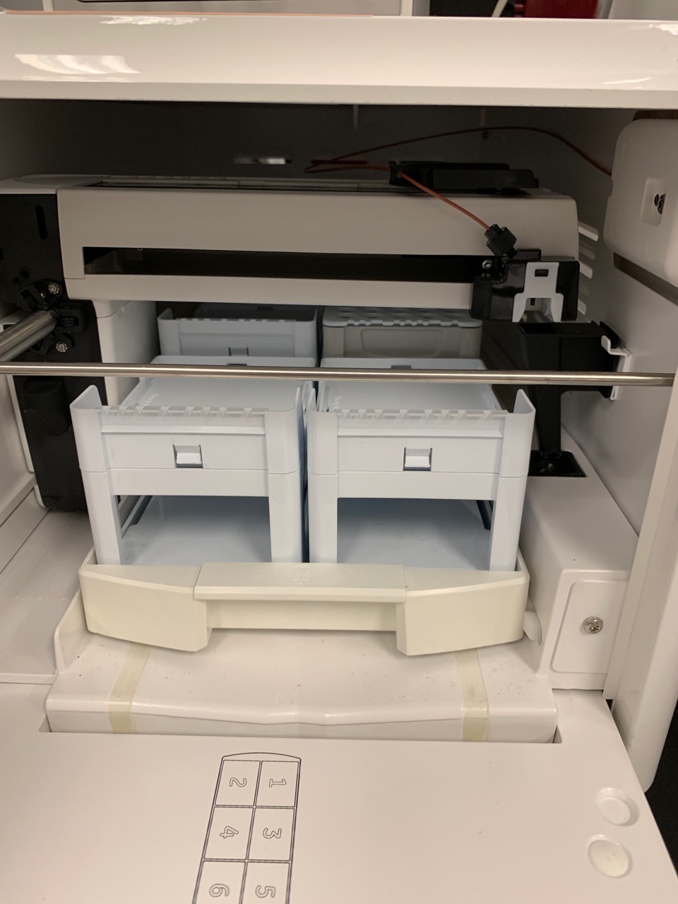 GE AKTA pure Chromatography System, ÄKTA pure 25 L , SN: 1881932 ...