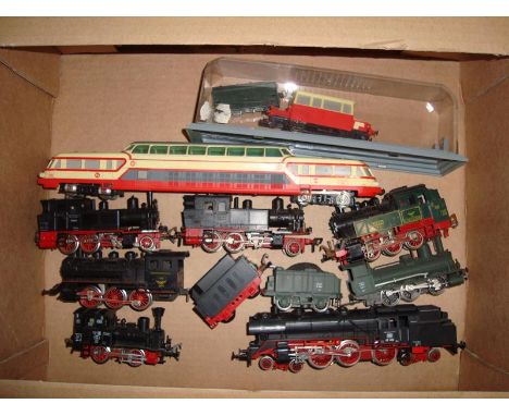 A quantity of HO Gauge locomotives by Fleischmann, Joeuf and Rivarossi (mostly unboxed) - G (9)