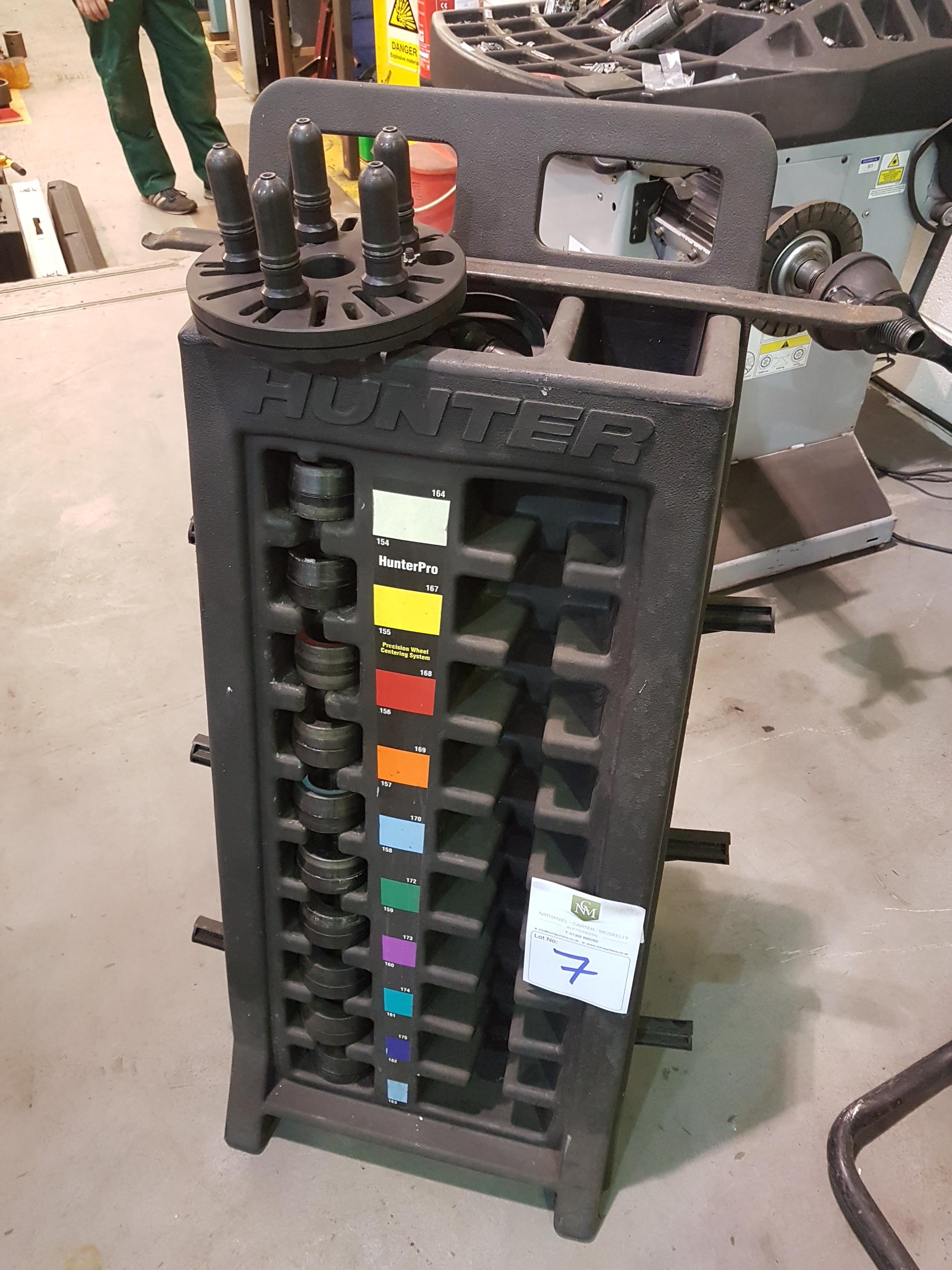 Hunter Wheel Tyre balancer collet set inc finger plate Cone Collet and