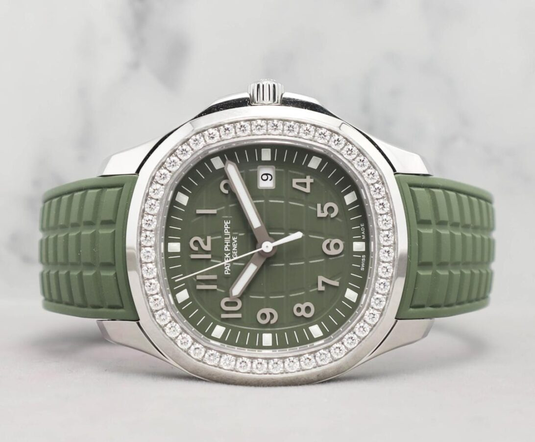 2022 Mint Patek Philippe Aquanaut Rubber 5267/200A-011