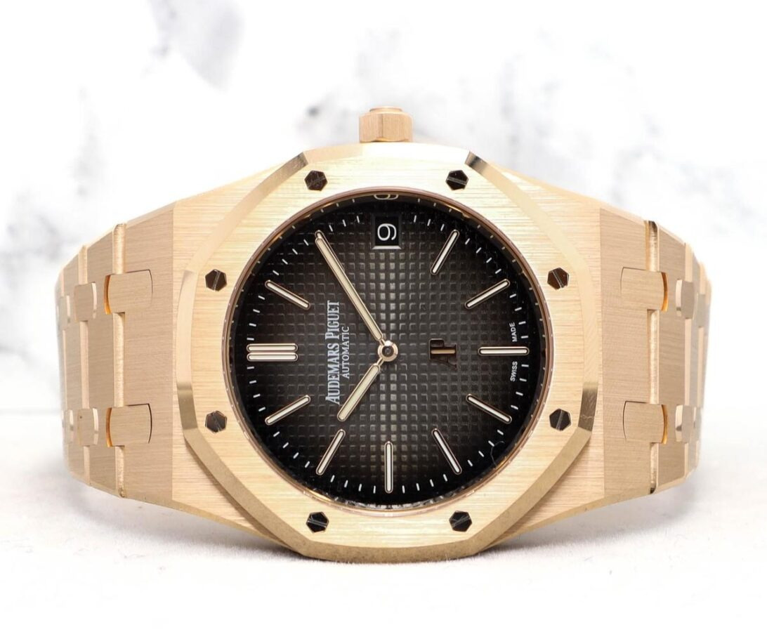 2022 LNIB Audemars Piguet Royal Oak Jumbo Extra Thin 50th Anniversary Bracelet 16202OR.OO.1240OR.01
