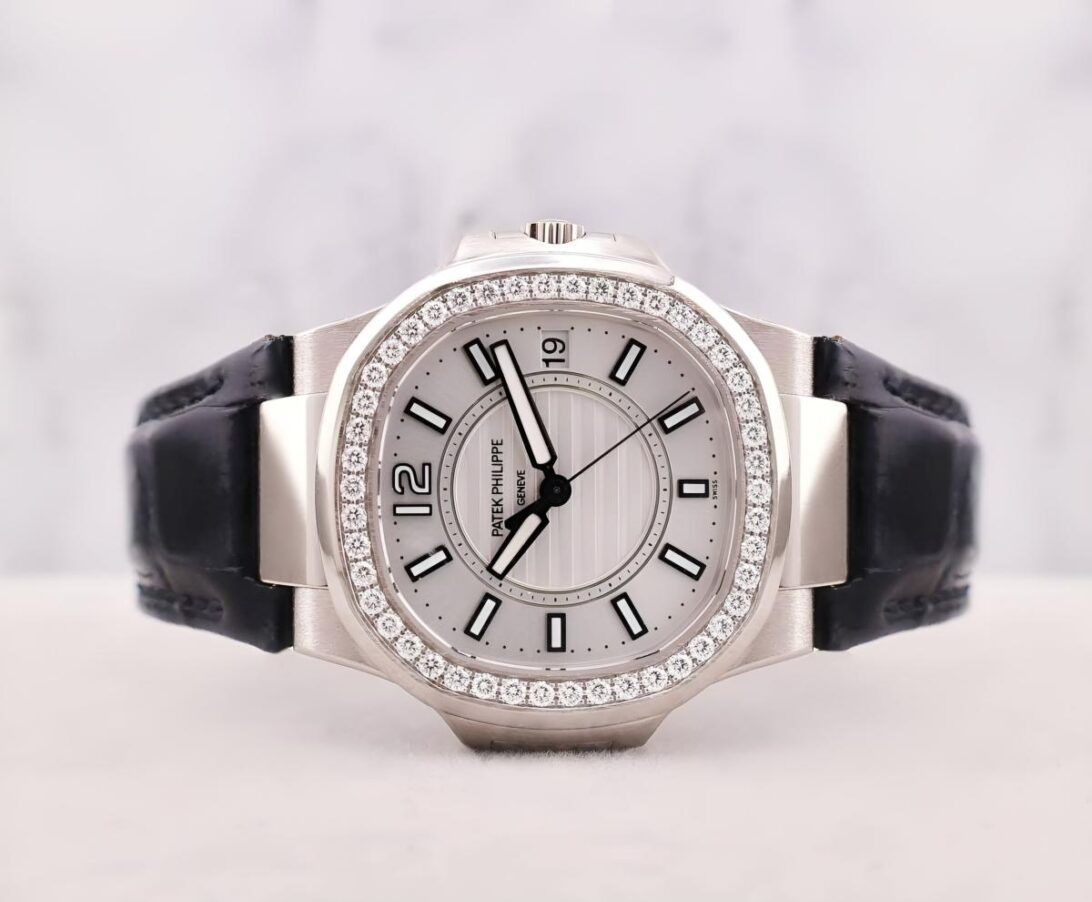 2010 Mint Patek Philippe Nautilus Leather 7010G-001