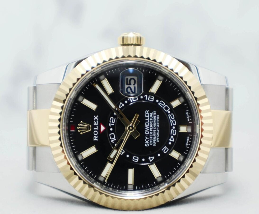 2021 Mint Rolex Sky Dweller Oyster 326933