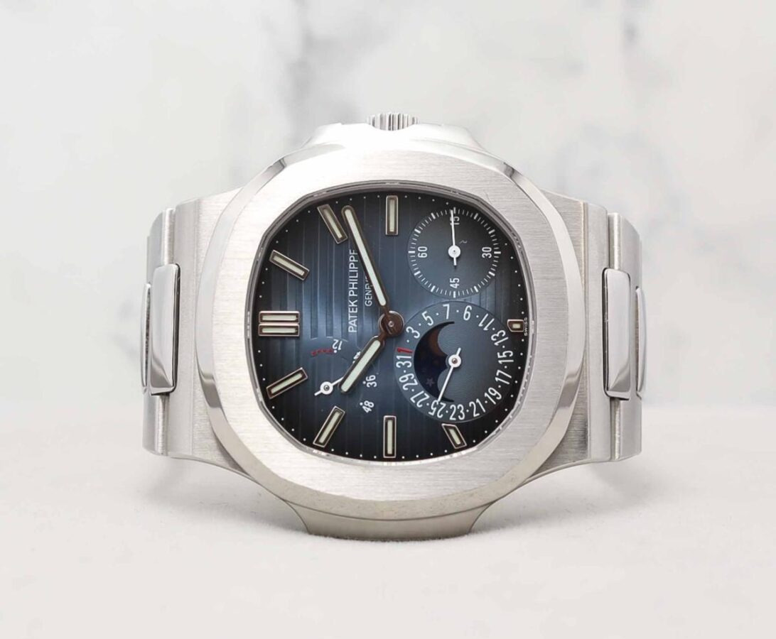 2016 Mint Patek Philippe Nautilus Bracelet 5712/1A-001