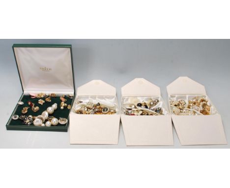 A collection of vintage retro ladies costume jewellery clip on earrings, over 60 pairs in total, to include simulation pearl,