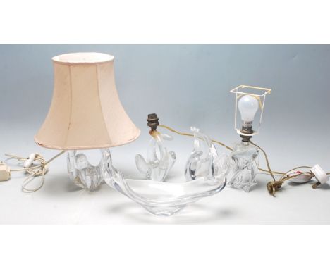 A collection of vintage and retro glass to include table lamp with a twist design, a pair of table lamps with controlled bubb