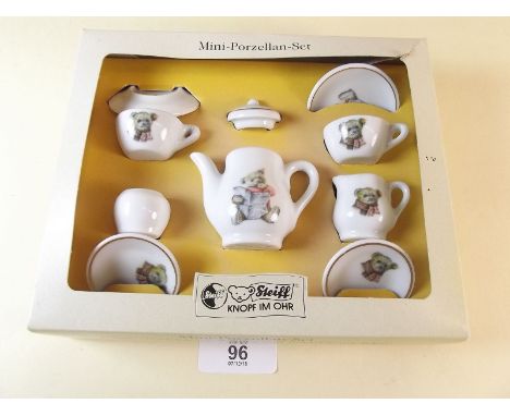 A Steiff dolls teaset