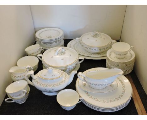 A Royal Doulton 'Gold Spice' tea and dinner service, for six people, one dinner plate deficient