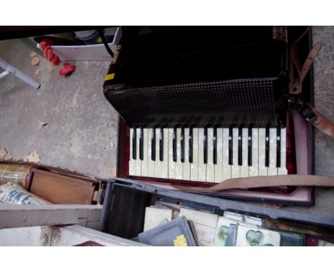 A Hohner piano accordion, boxed. 