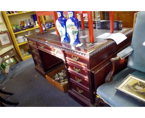 A good late 19th/early 20th century Victorian mahogany partners pedestal desk, 152cm wide. 