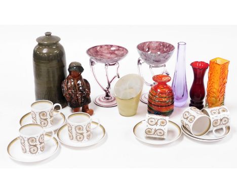 Various china and glass, to include a Susie Cooper Venetia pattern coffee service, comprising six cups, 7cm high, and saucers