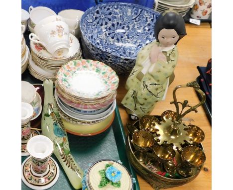 A group of ceramics, to include a Mauhon ware Japanese floral trinket dish, pair of candlesticks, cup and saucer, various sau